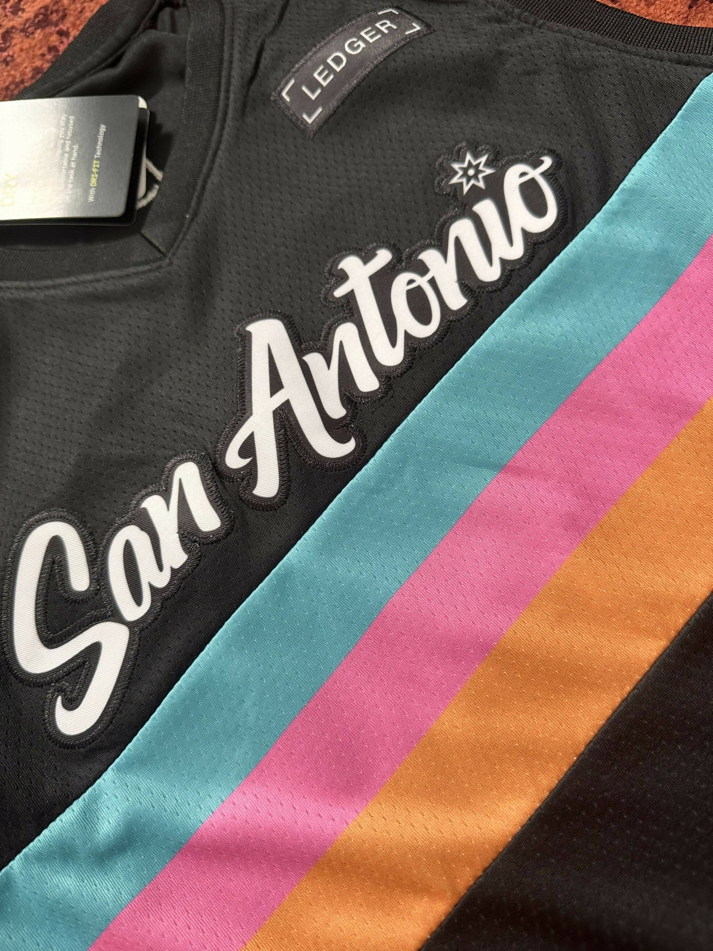 San Antonio Spurs Wembanyama Jersey - Medium