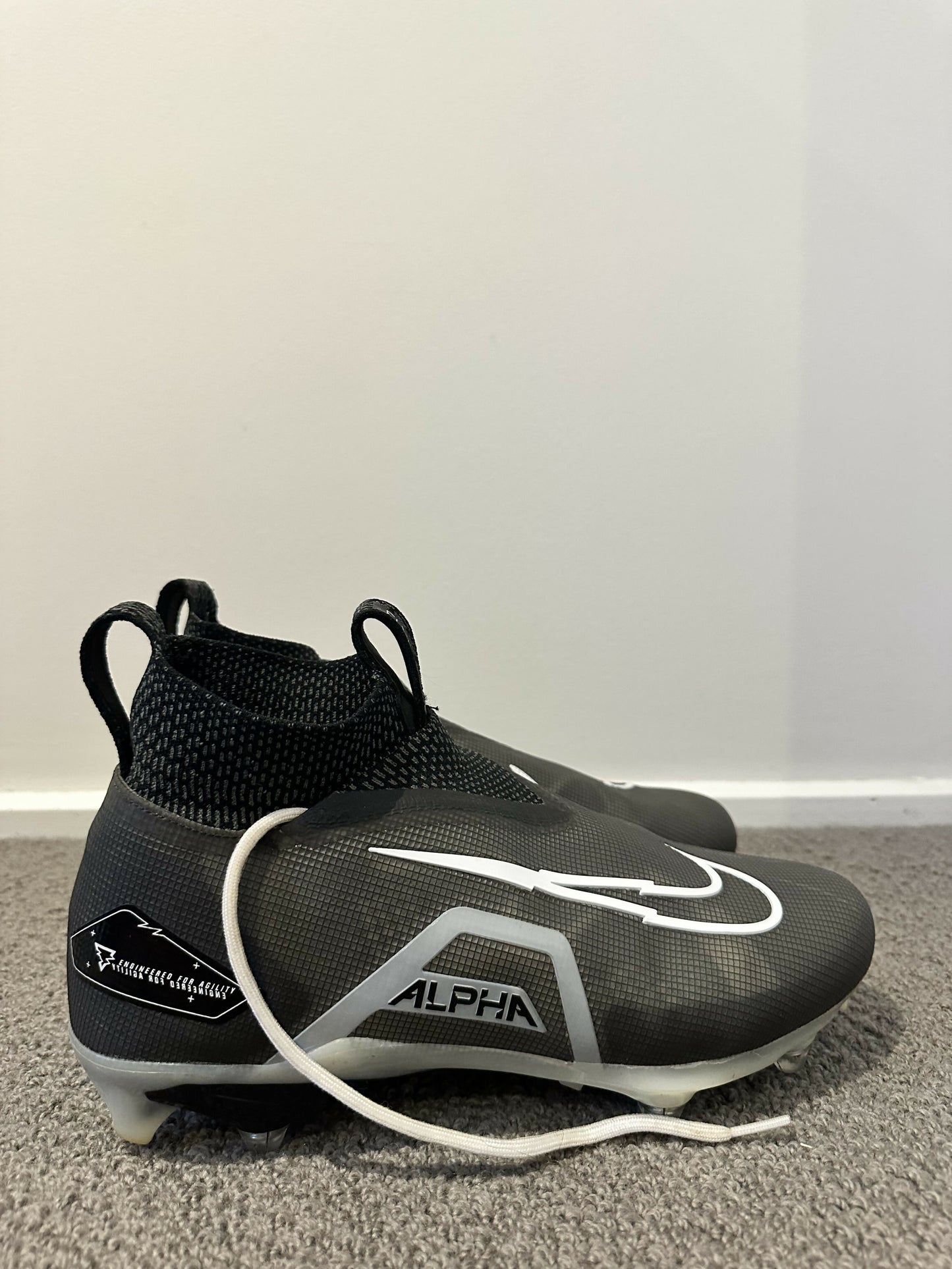 NIKE ALPHA MENCE PRO CLEATS