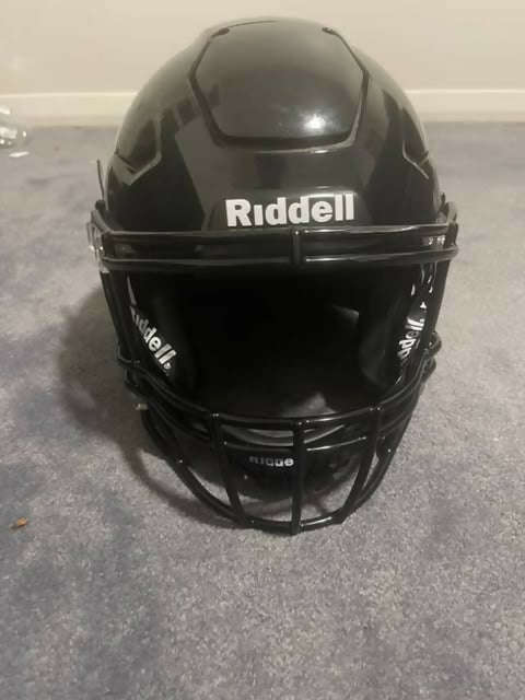 Riddell Speedflex - Custom Black Out - Adult Medium - Price Negotiable contact details in the description