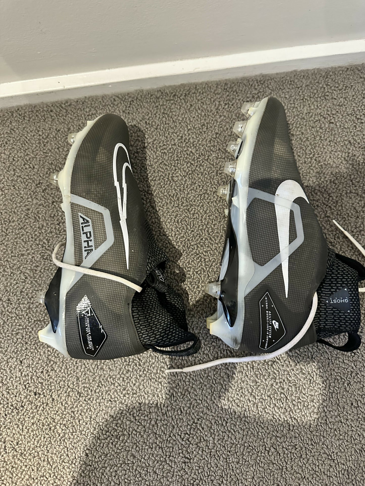 NIKE ALPHA MENCE PRO CLEATS